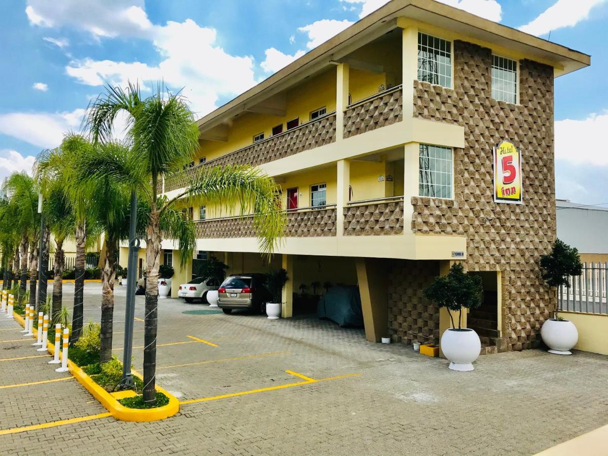 Hotel 5 Inn Silao Εξωτερικό φωτογραφία
