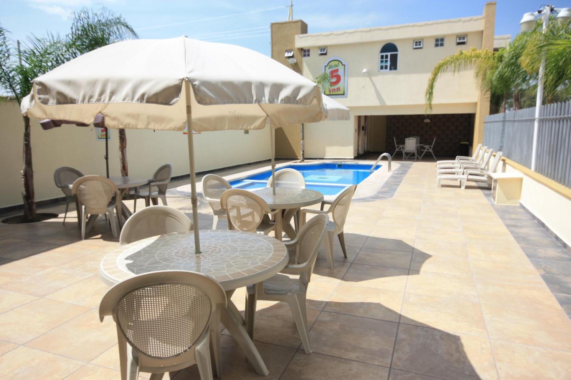 Hotel 5 Inn Silao Εξωτερικό φωτογραφία