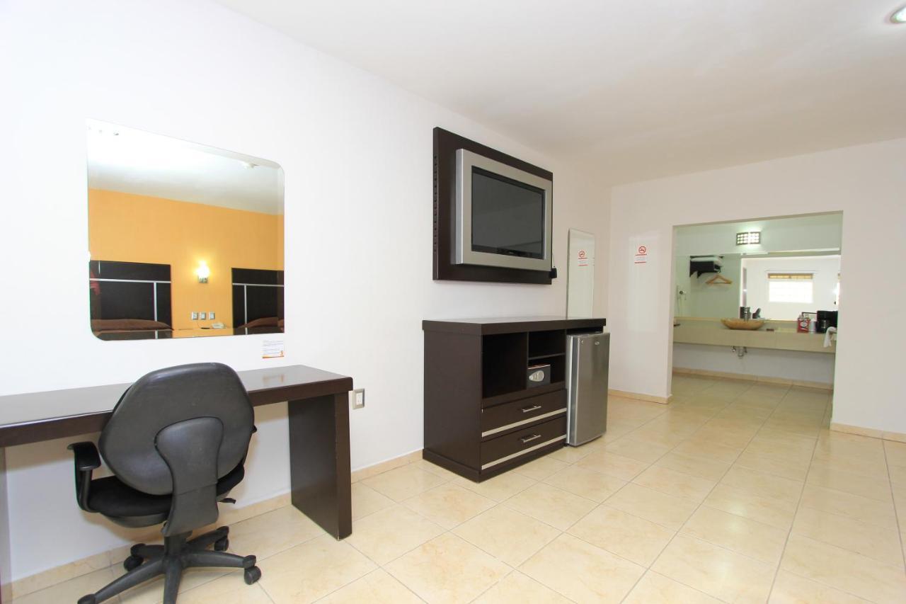Hotel 5 Inn Silao Εξωτερικό φωτογραφία