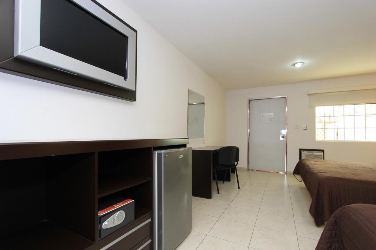 Hotel 5 Inn Silao Εξωτερικό φωτογραφία