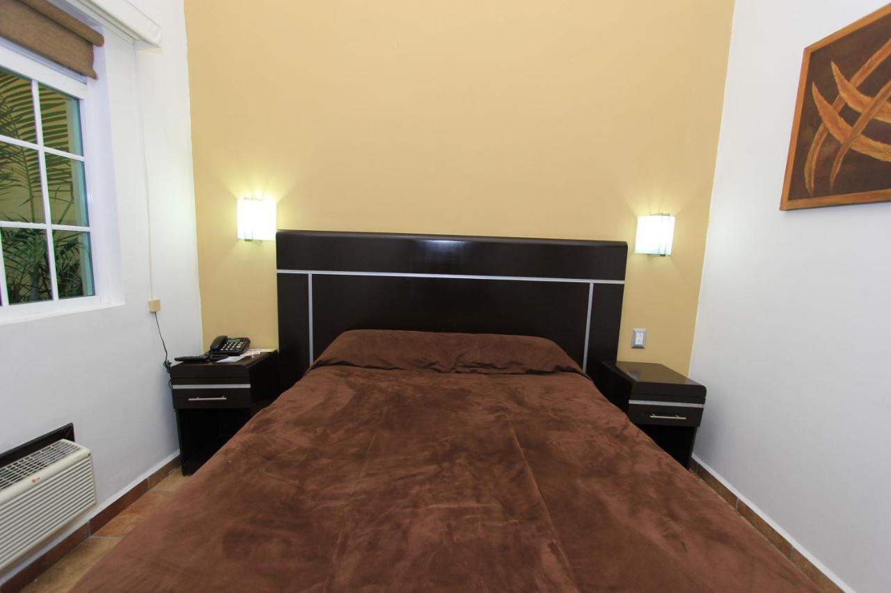 Hotel 5 Inn Silao Εξωτερικό φωτογραφία